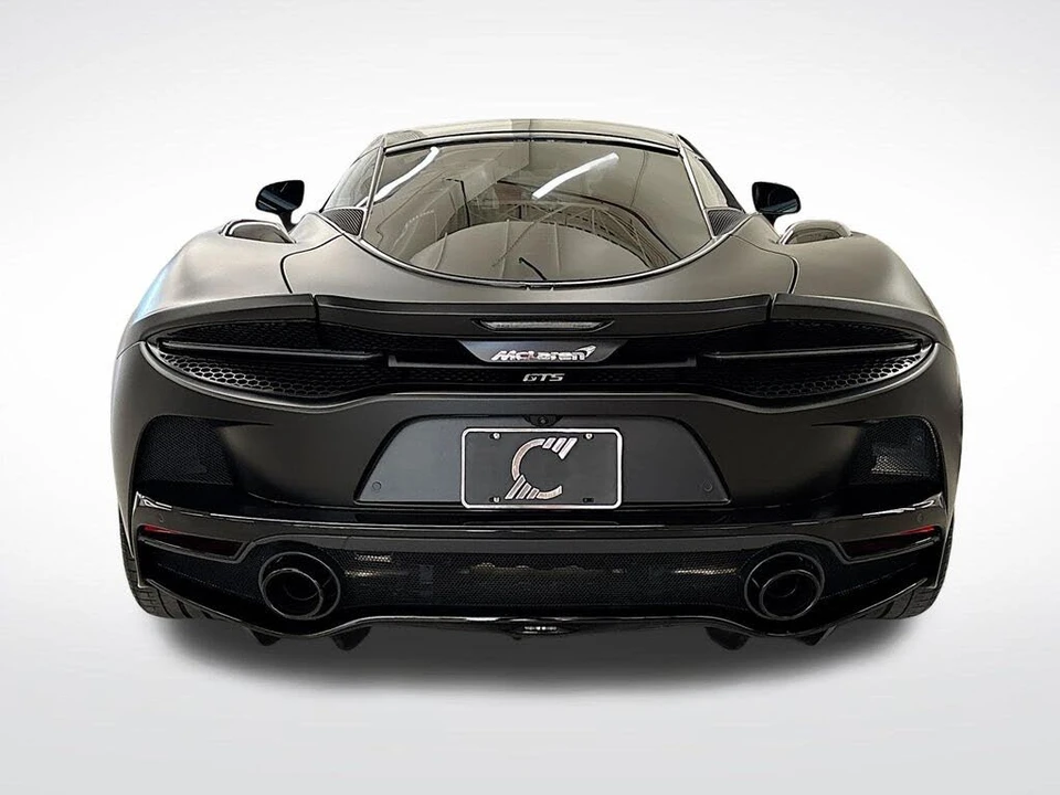 2025 McLaren GT - Image 4 of 31