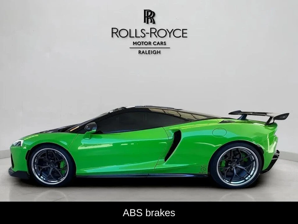 2025 McLaren GT - Image 7 of 31