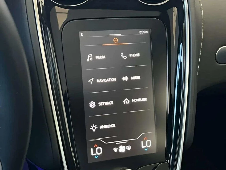 2025 McLaren GT - Image 22 of 31