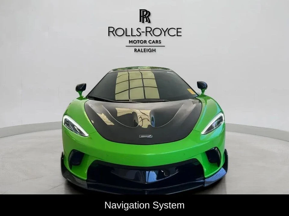 2025 McLaren GT - Image 2 of 31