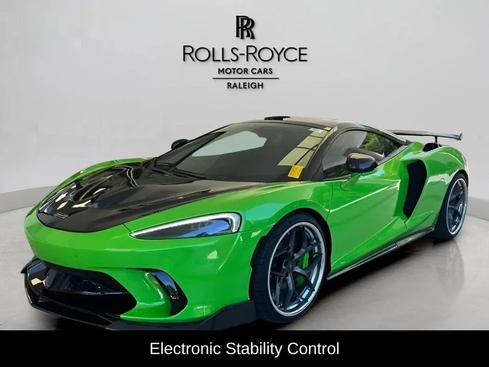 2025 McLaren GT - Image 8 of 31