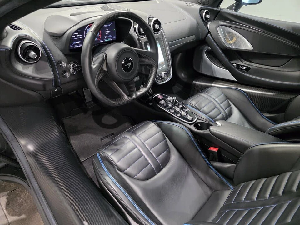 2025 McLaren GT - Image 7 of 26