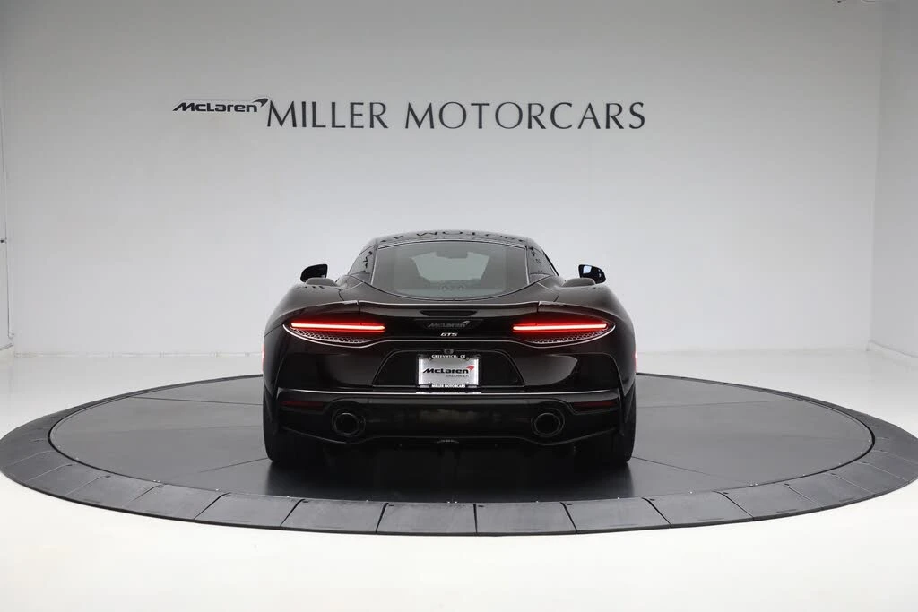2025 McLaren GT - Image 6 of 31
