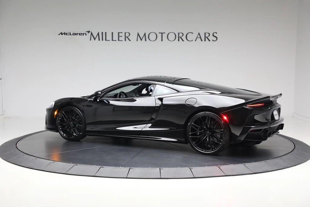 2025 McLaren GT - Image 4 of 31