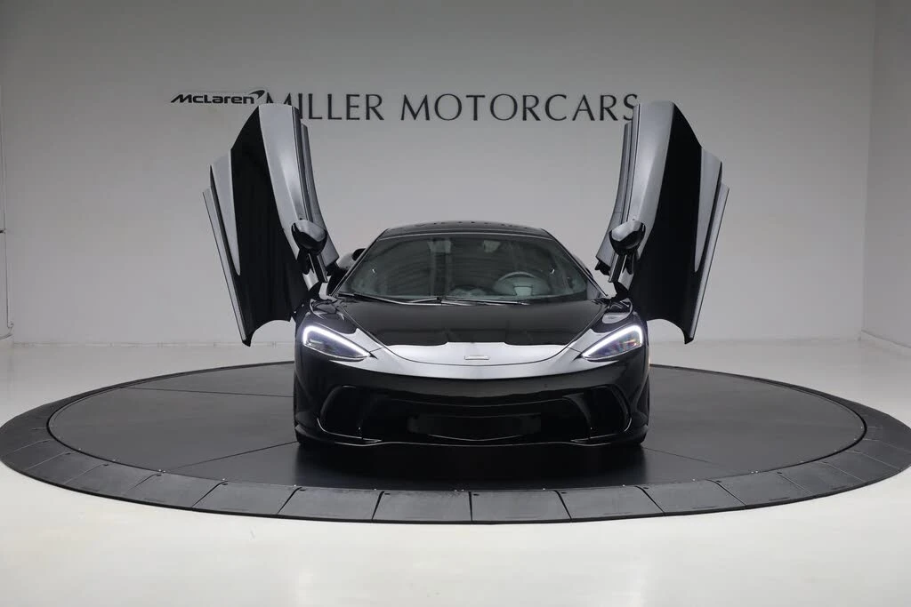 2025 McLaren GT - Image 13 of 31
