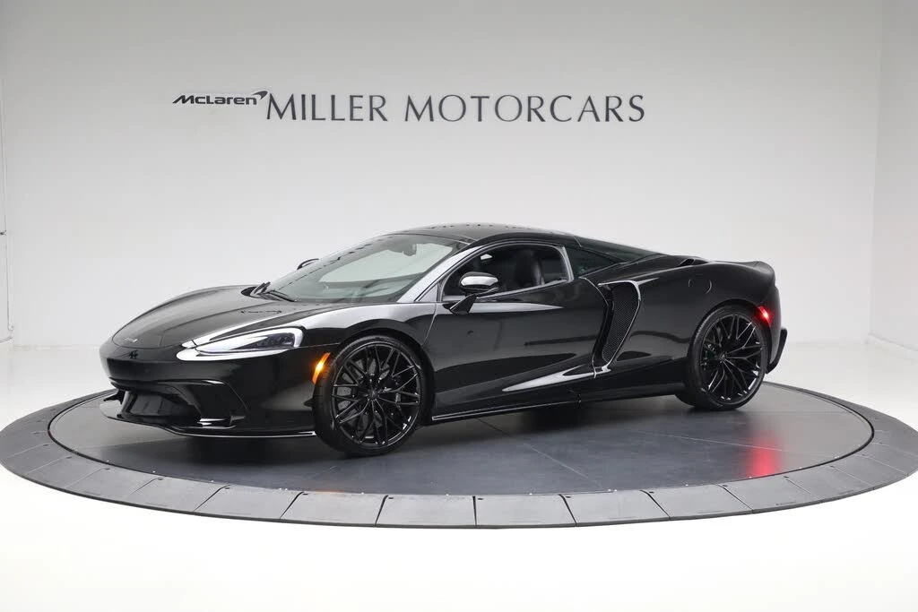 2025 McLaren GT - Image 2 of 31