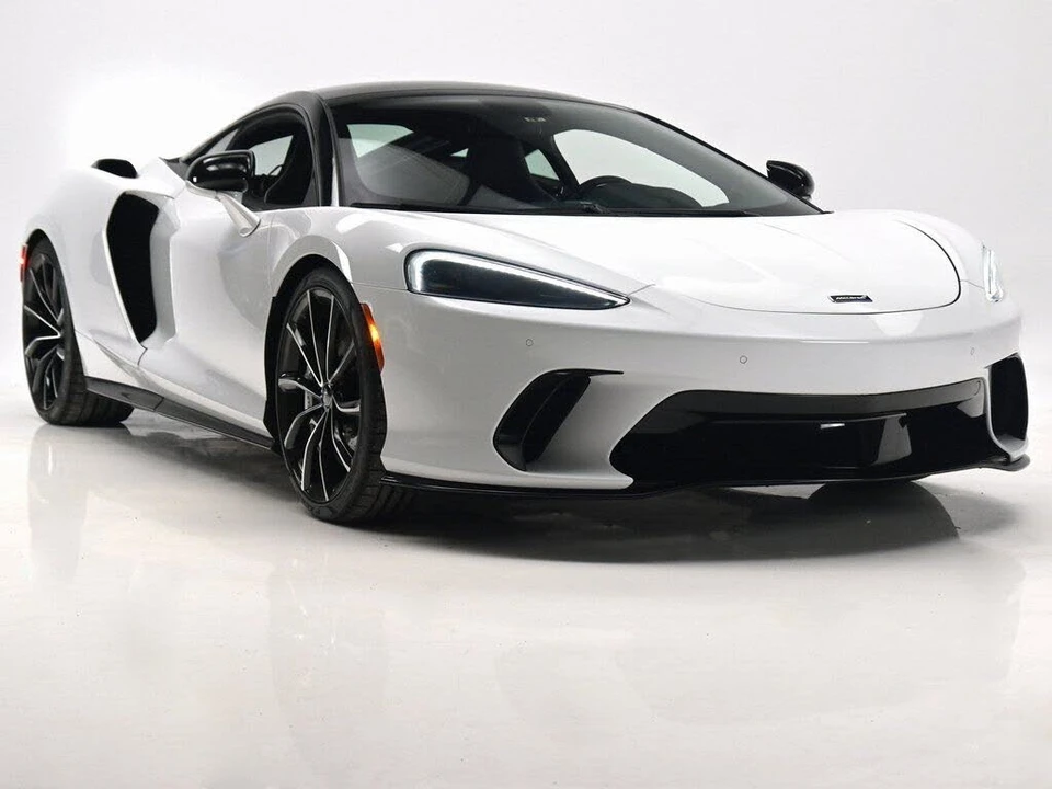 2025 McLaren GT - Image 3 of 31