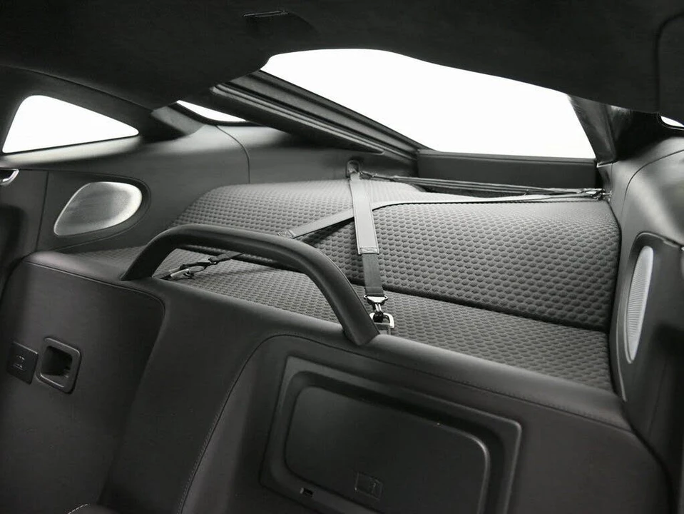 2025 McLaren GT - Image 20 of 31