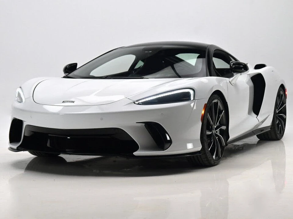 2025 McLaren GT - Image 15 of 31
