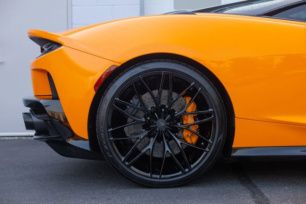 2025 McLaren GT - Image 31 of 31