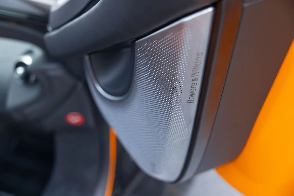 2025 McLaren GT - Image 20 of 31