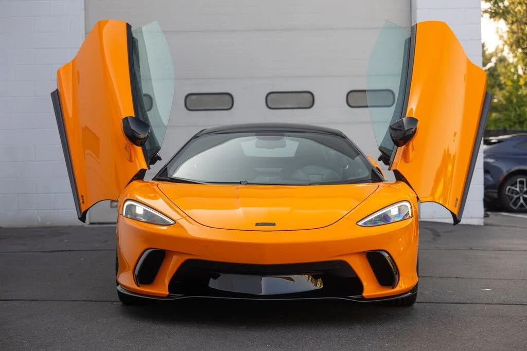 2025 McLaren GT - Image 25 of 31