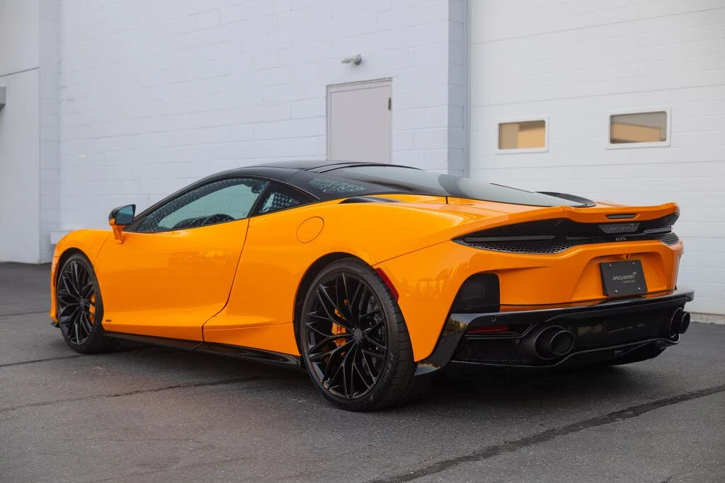2025 McLaren GT - Image 7 of 31