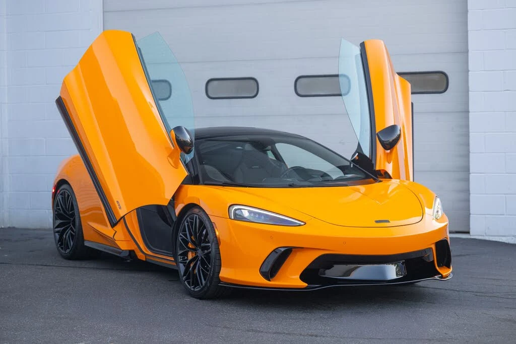 2025 McLaren GT - Image 26 of 31