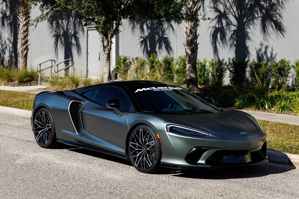 2025 McLaren GT - Image 3 of 31