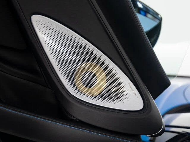 2025 McLaren GT - Image 11 of 31