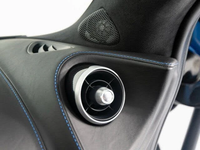 2025 McLaren GT - Image 29 of 31