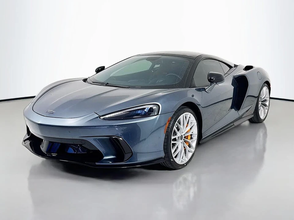 2025 McLaren GT - Image 3 of 25