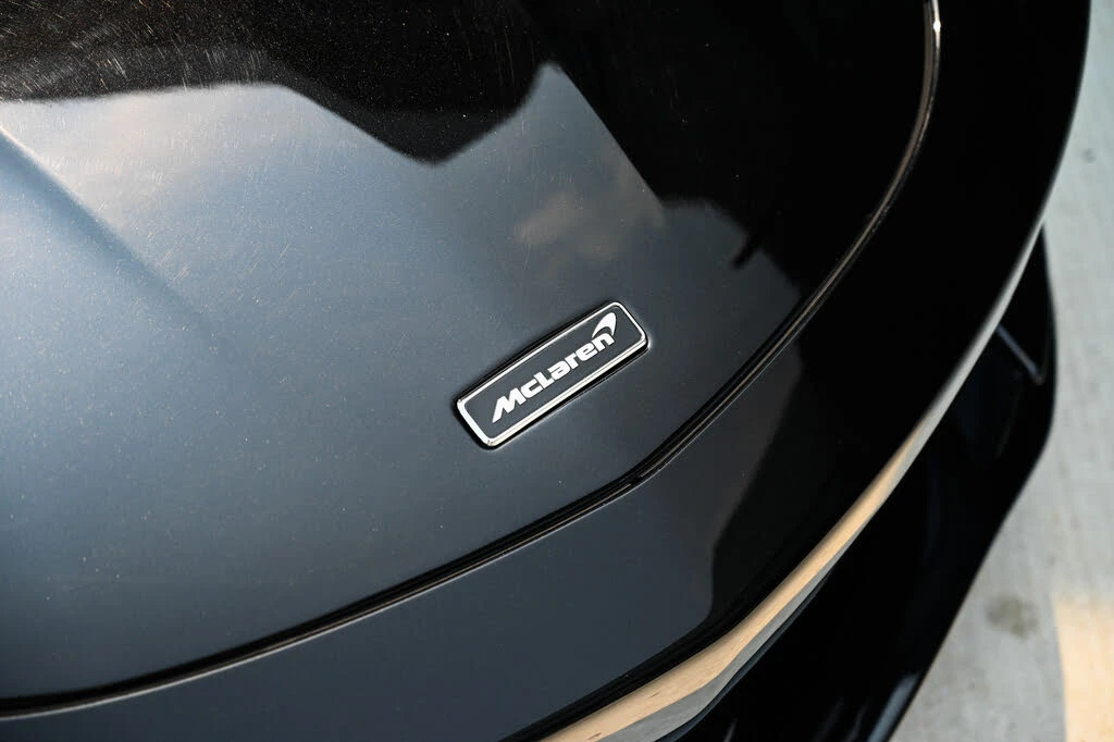 2025 McLaren GT - Image 8 of 29