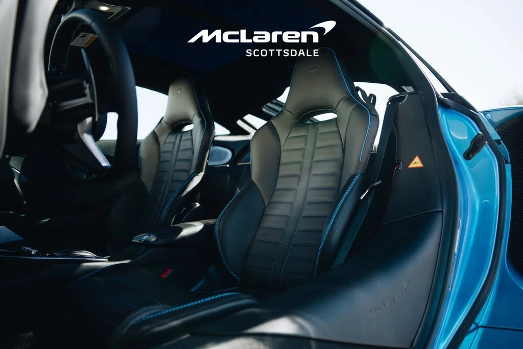 2025 McLaren GT - Image 21 of 31