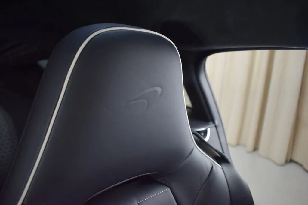 2025 McLaren GT - Image 30 of 31