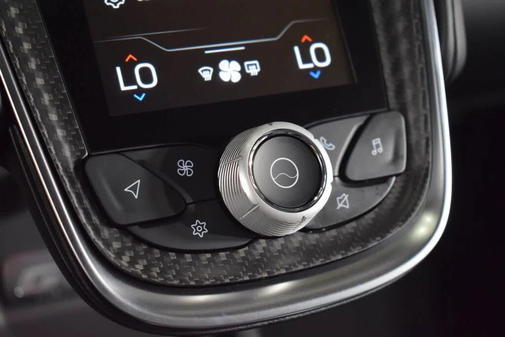 2025 McLaren GT - Image 23 of 31