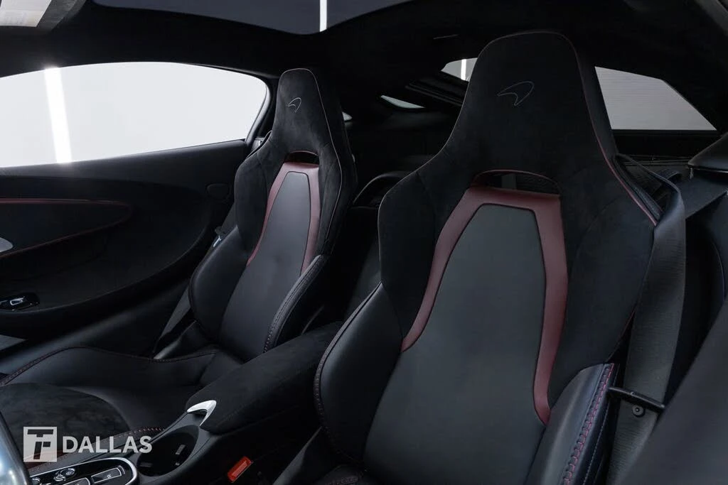 2025 McLaren GT - Image 3 of 4