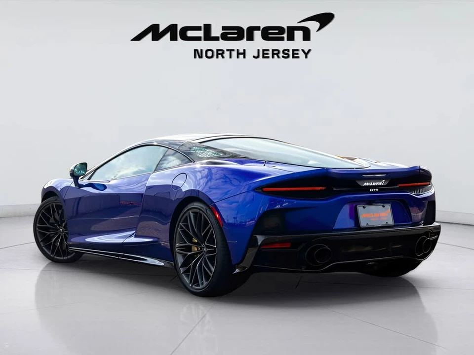 2025 McLaren GT - Image 5 of 31