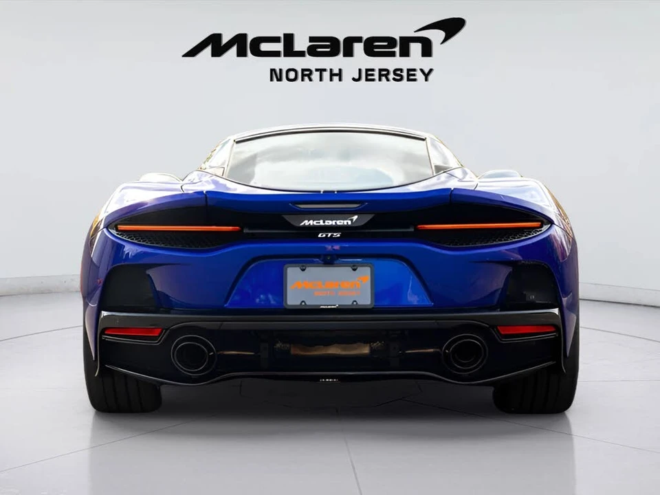 2025 McLaren GT - Image 7 of 31