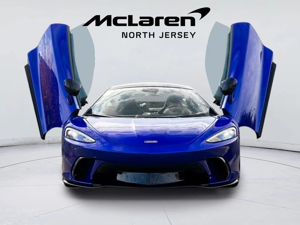 2025 McLaren GT - Image 16 of 31