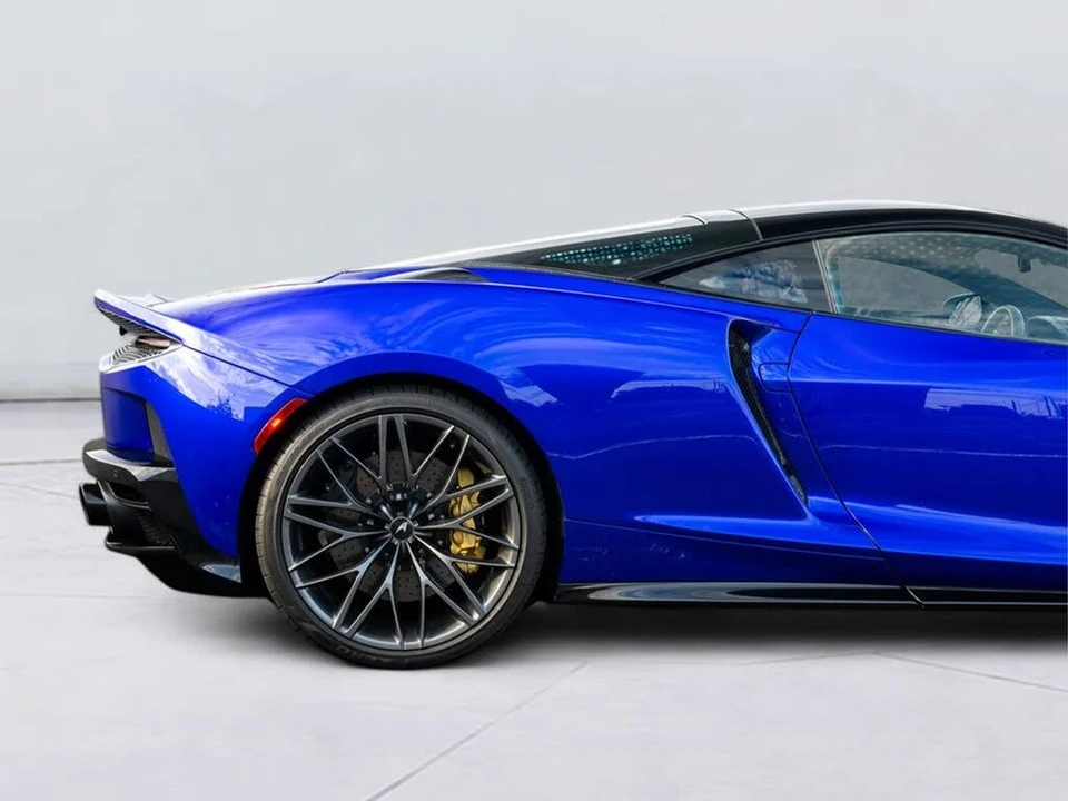 2025 McLaren GT - Image 30 of 31