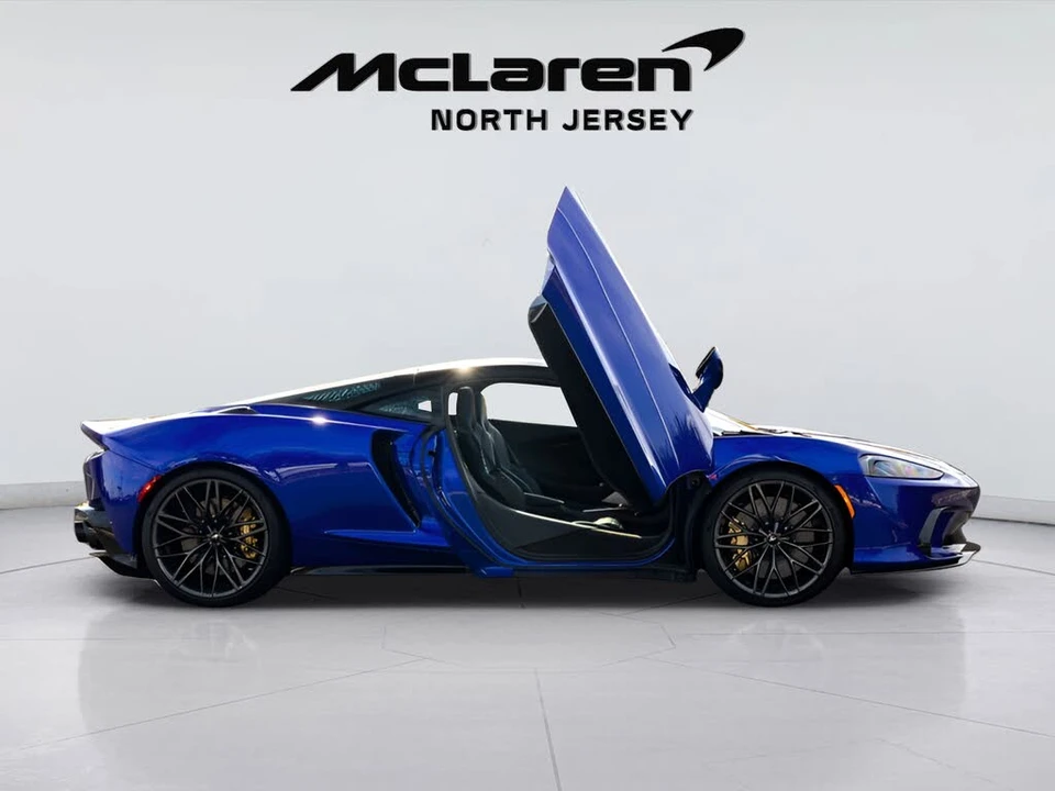 2025 McLaren GT - Image 12 of 31