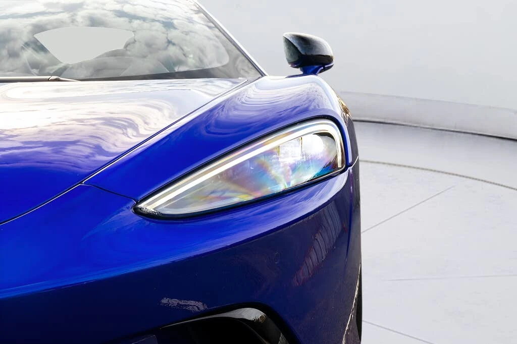 2025 McLaren GT - Image 18 of 31