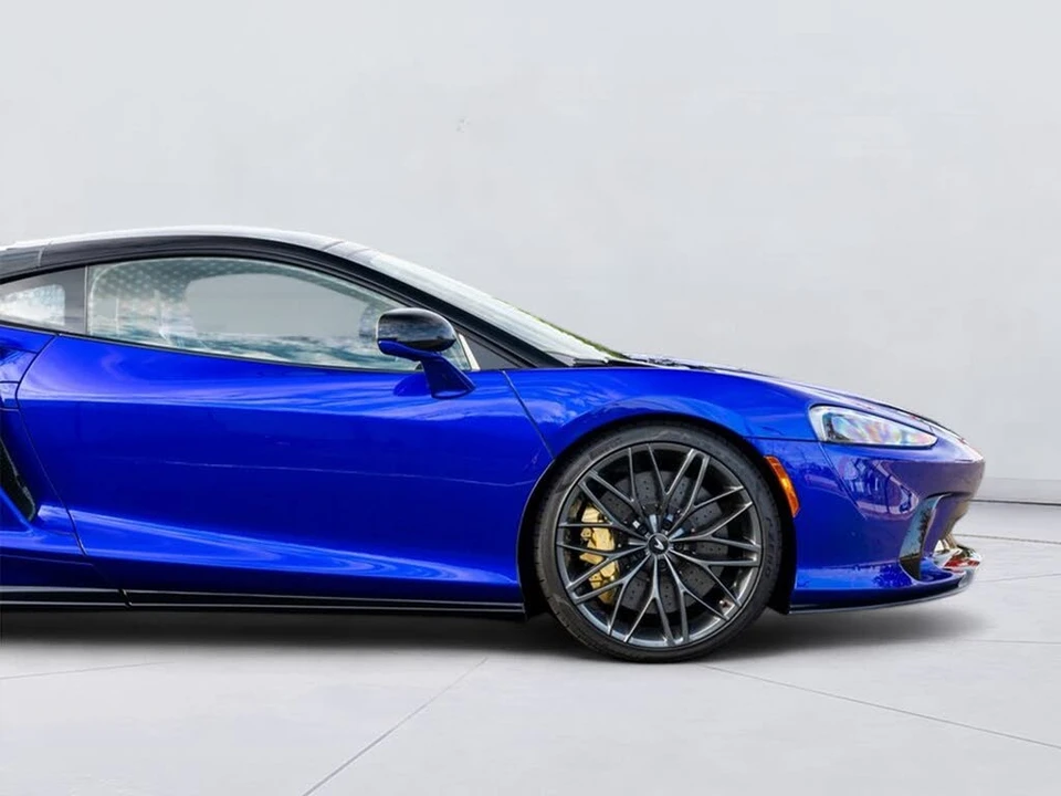 2025 McLaren GT - Image 28 of 31