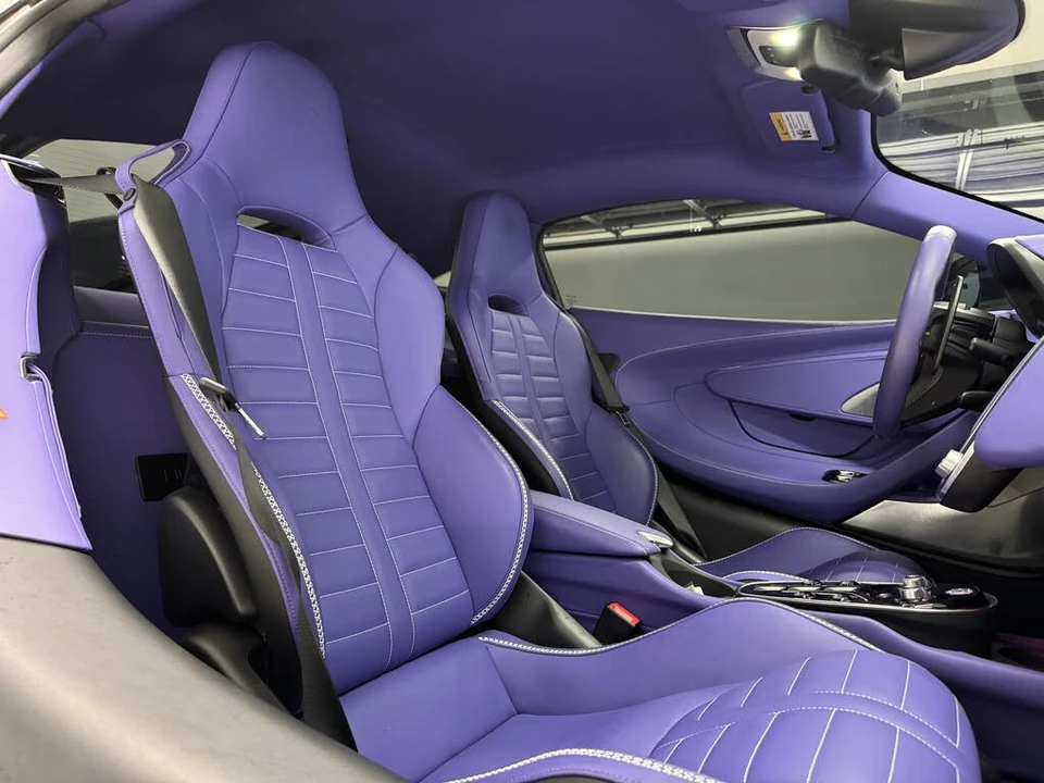 2025 McLaren GT - Image 14 of 16