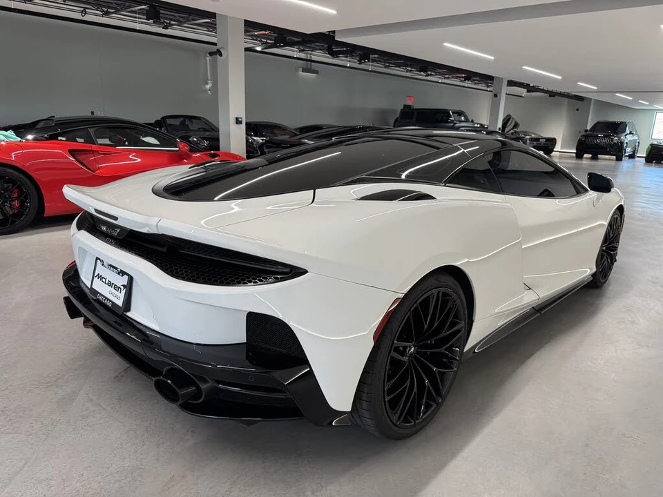 2025 McLaren GT - Image 7 of 16