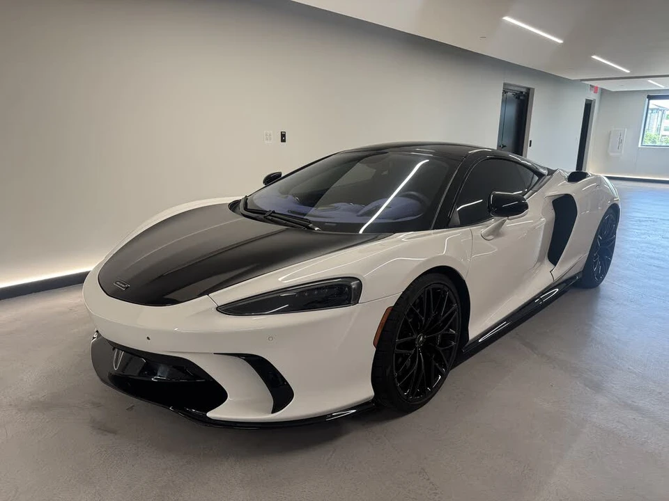 2025 McLaren GT - Image 3 of 16