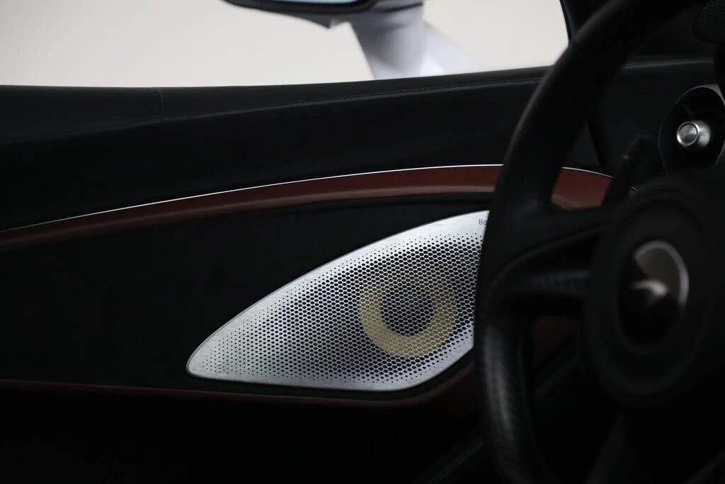2025 McLaren GT - Image 29 of 31