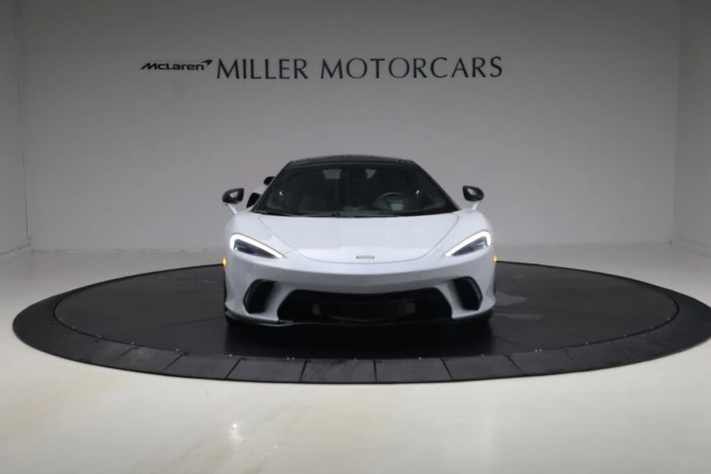 2025 McLaren GT - Image 11 of 31