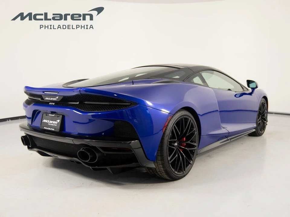 2025 McLaren GT - Image 5 of 31