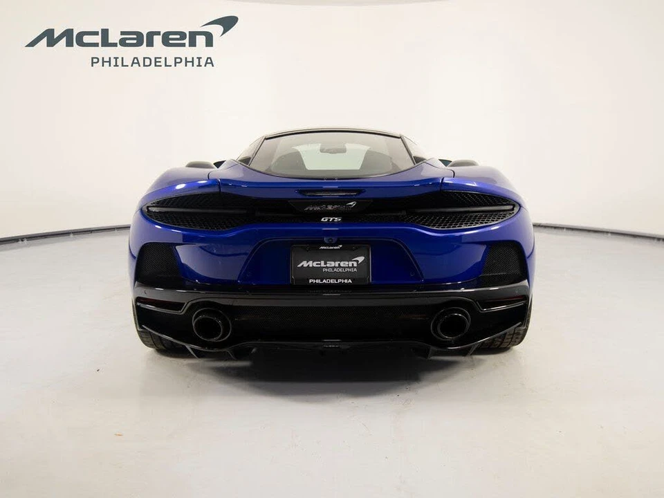 2025 McLaren GT - Image 6 of 31