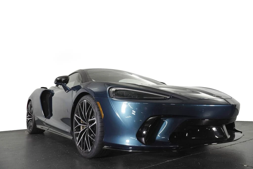 2025 McLaren GT - Image 13 of 31