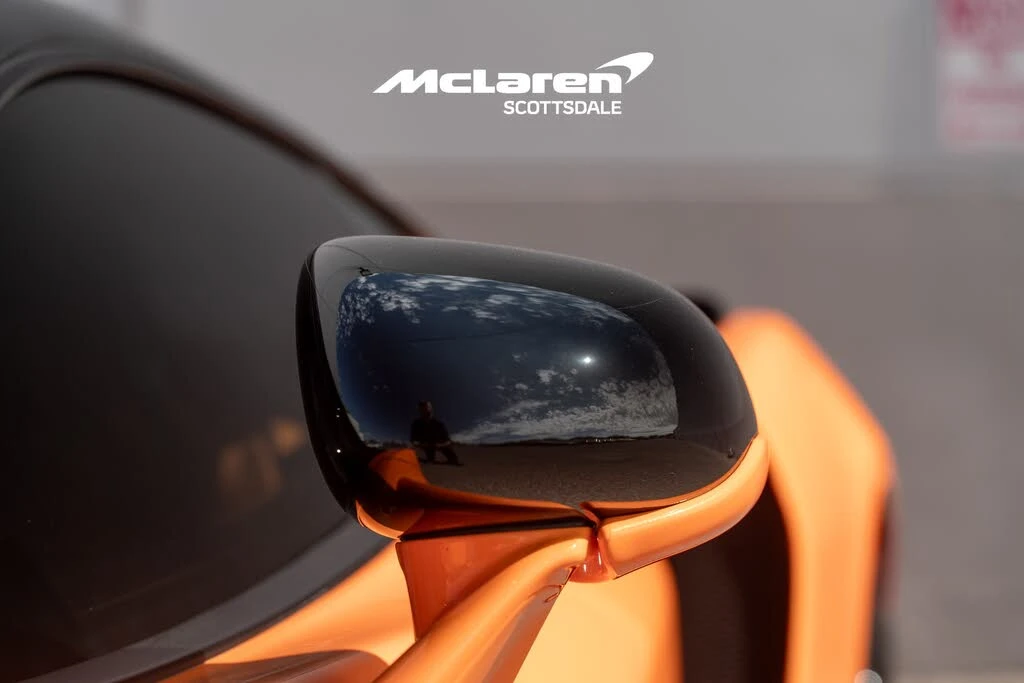 2025 McLaren GT - Image 21 of 31
