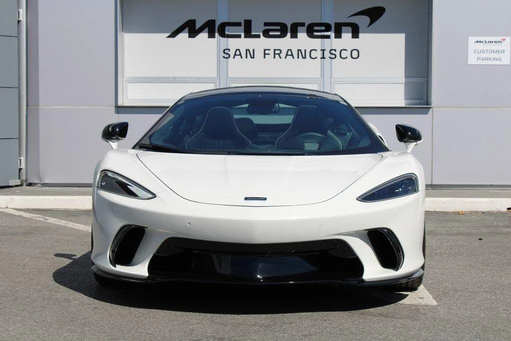 2025 McLaren GT - Image 12 of 31