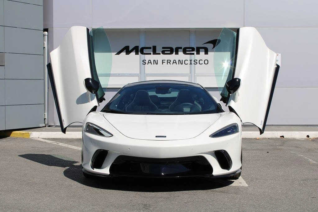2025 McLaren GT - Image 16 of 31