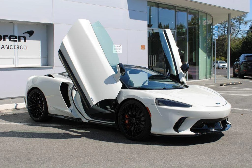 2025 McLaren GT - Image 6 of 31