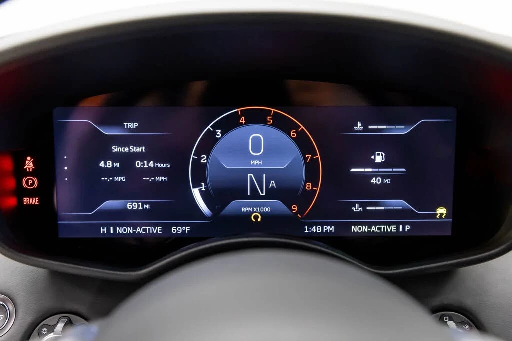 2025 McLaren GT - Image 18 of 31
