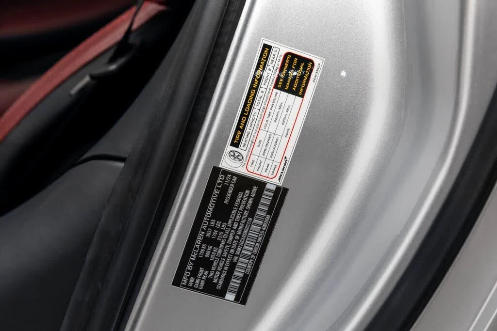 2025 McLaren GT - Image 20 of 31