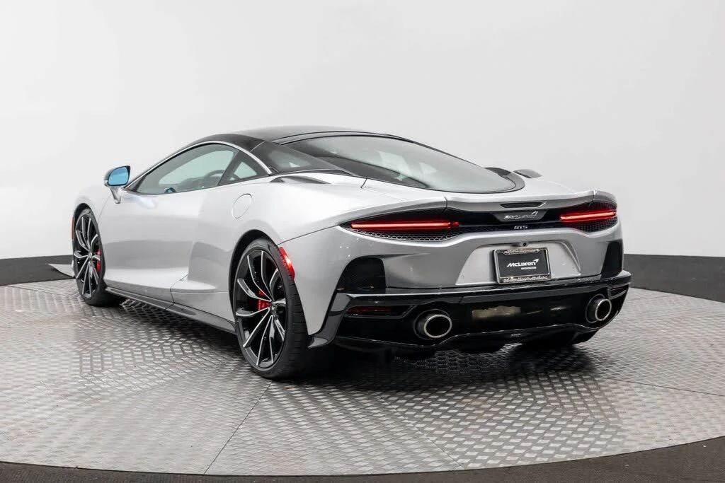 2025 McLaren GT - Image 4 of 31