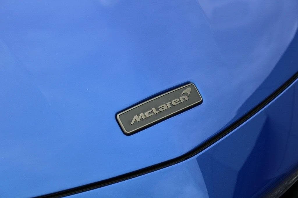 2025 McLaren GT - Image 27 of 31